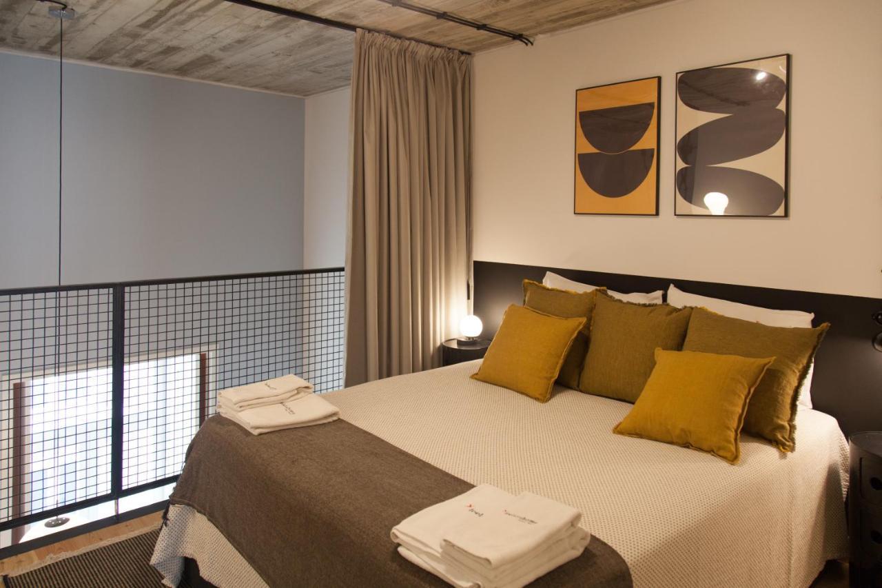 Flh Intendente Elegant Mezzanine With Balcony Lisbon Luaran gambar