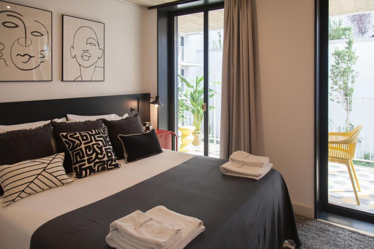 Flh Intendente Elegant Mezzanine With Balcony Lisbon Luaran gambar